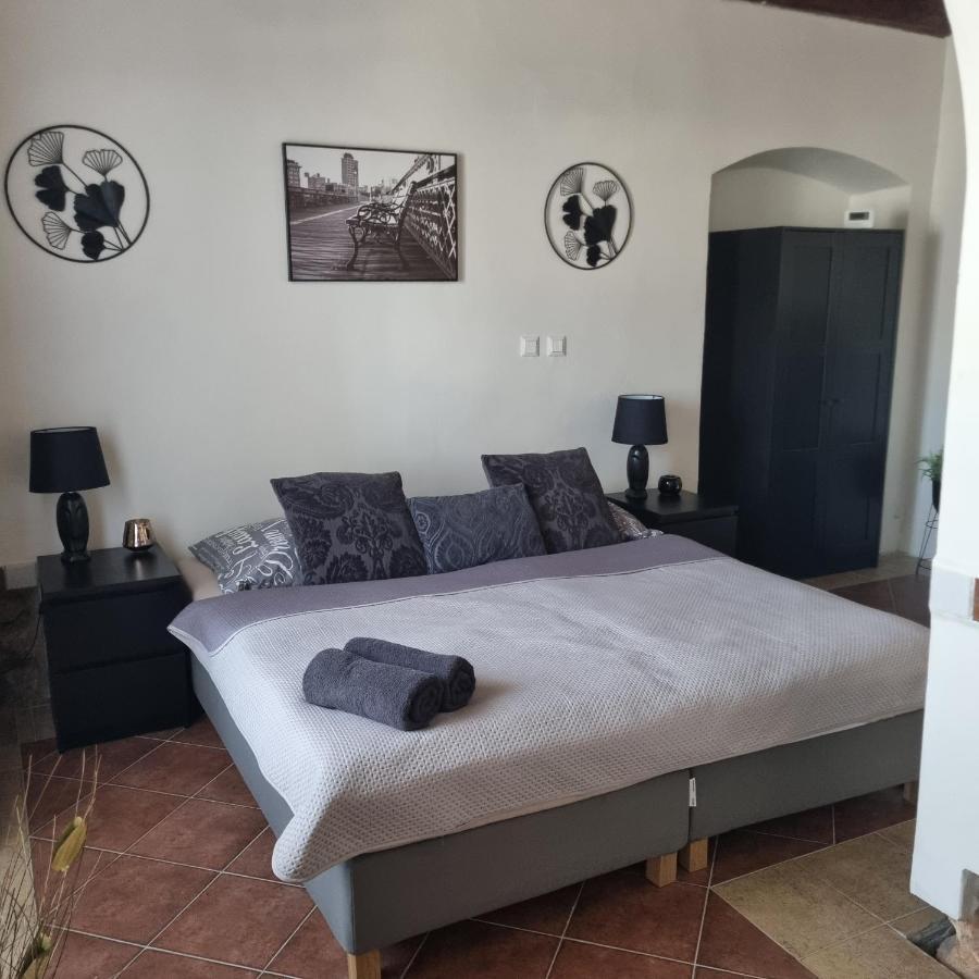 Vila Lucia - Apartman 1 Pilsen Exterior photo
