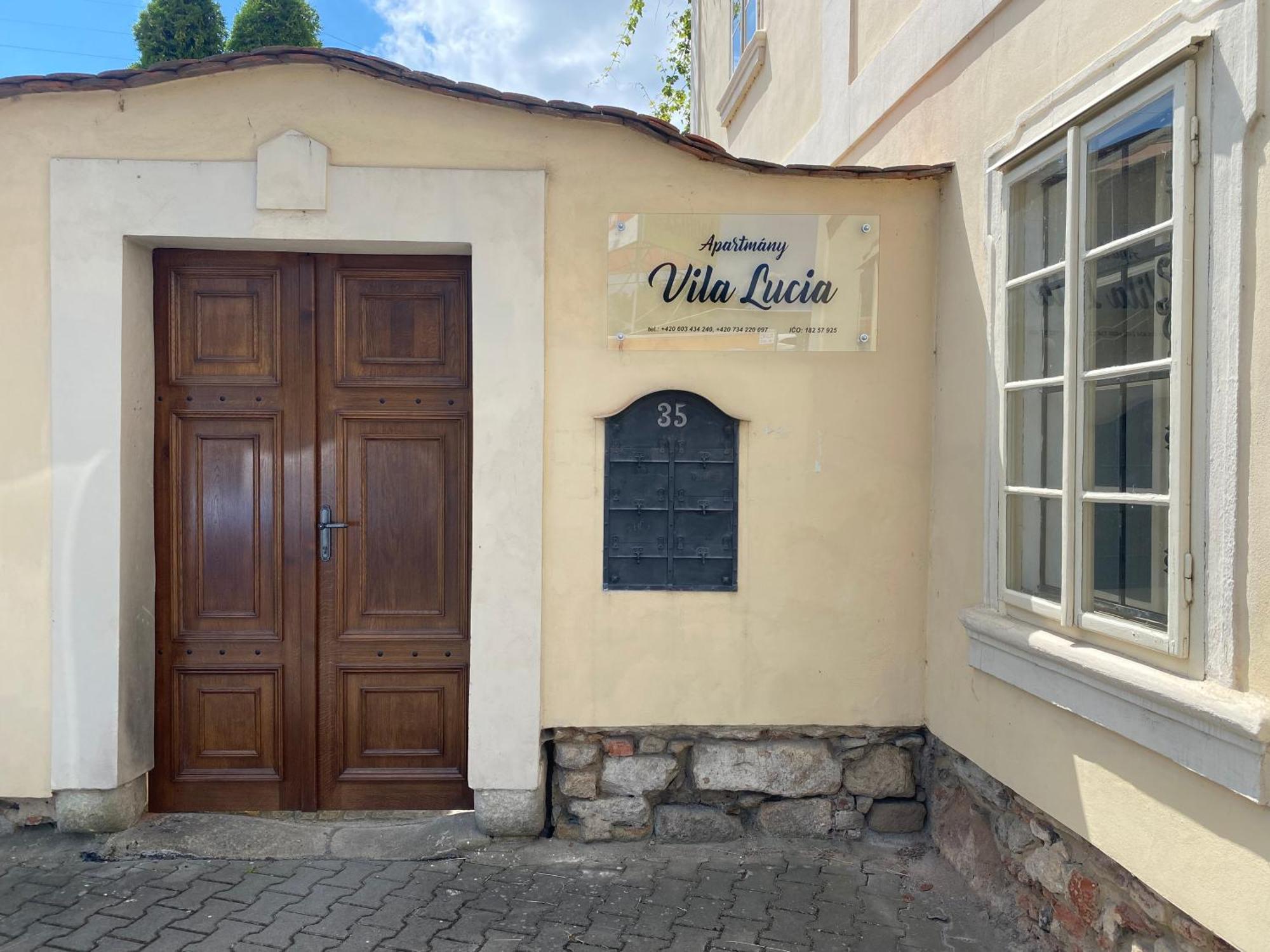 Vila Lucia - Apartman 1 Pilsen Exterior photo